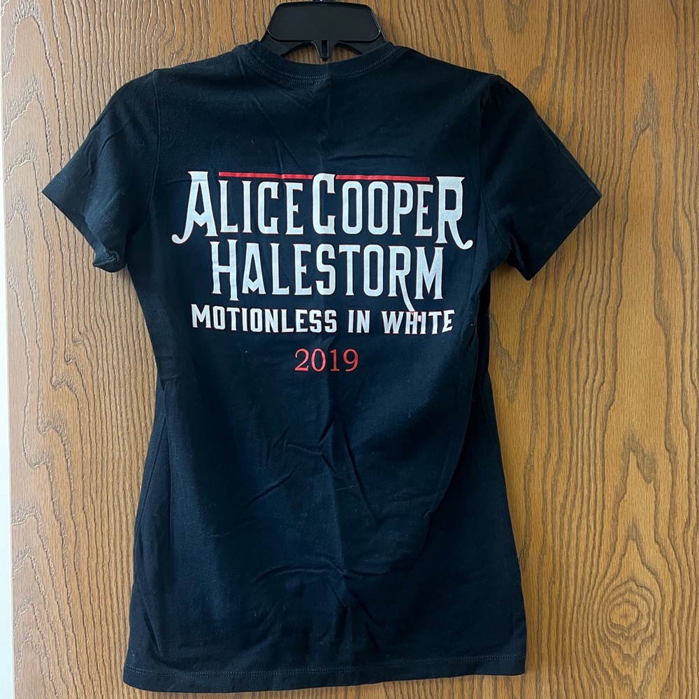 Upstaging Alice Cooper Halestorm Motionless In White 2019 Black Tour Tee